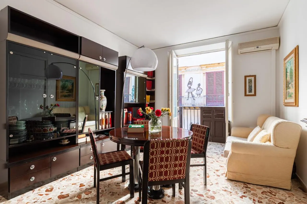 Palazzo Damiani Apartment By Domusicily Palermo