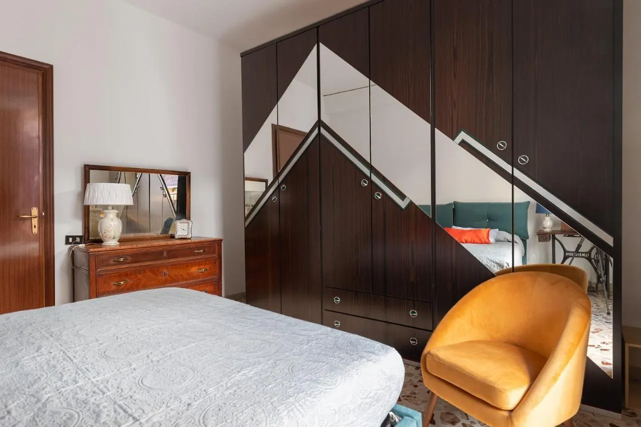 Palazzo Damiani Apartment By Domusicily Palermo 0*,  Italy