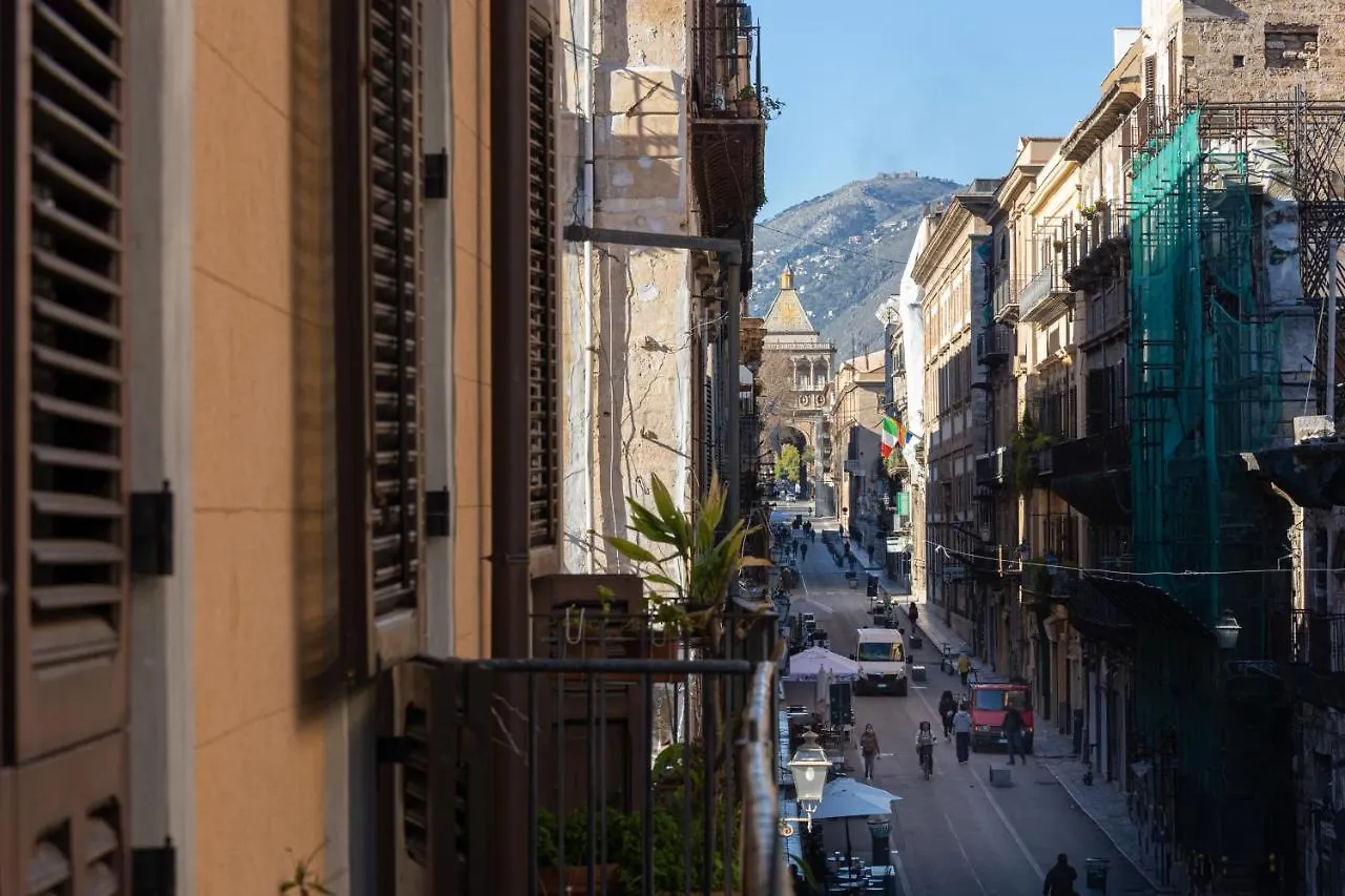 Palazzo Damiani Apartment By Domusicily Palermo 0*,