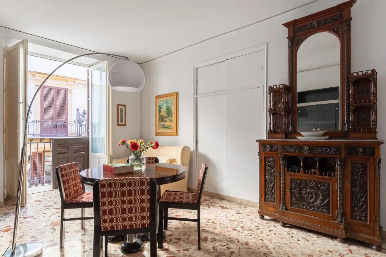 Palazzo Damiani Apartment By Domusicily Palermo 0*,